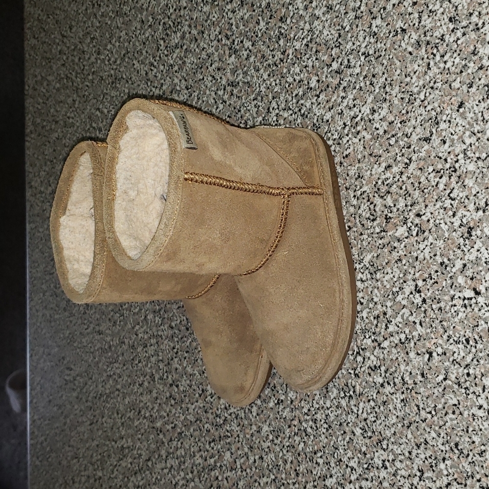 BearPaws kids Girls Boys Winter boots size 12